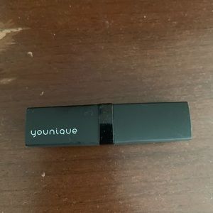 Younique lipstick